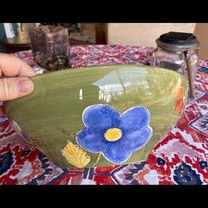 Laurie Gates Green Floral Serving‎ Bowl FLAWLESS